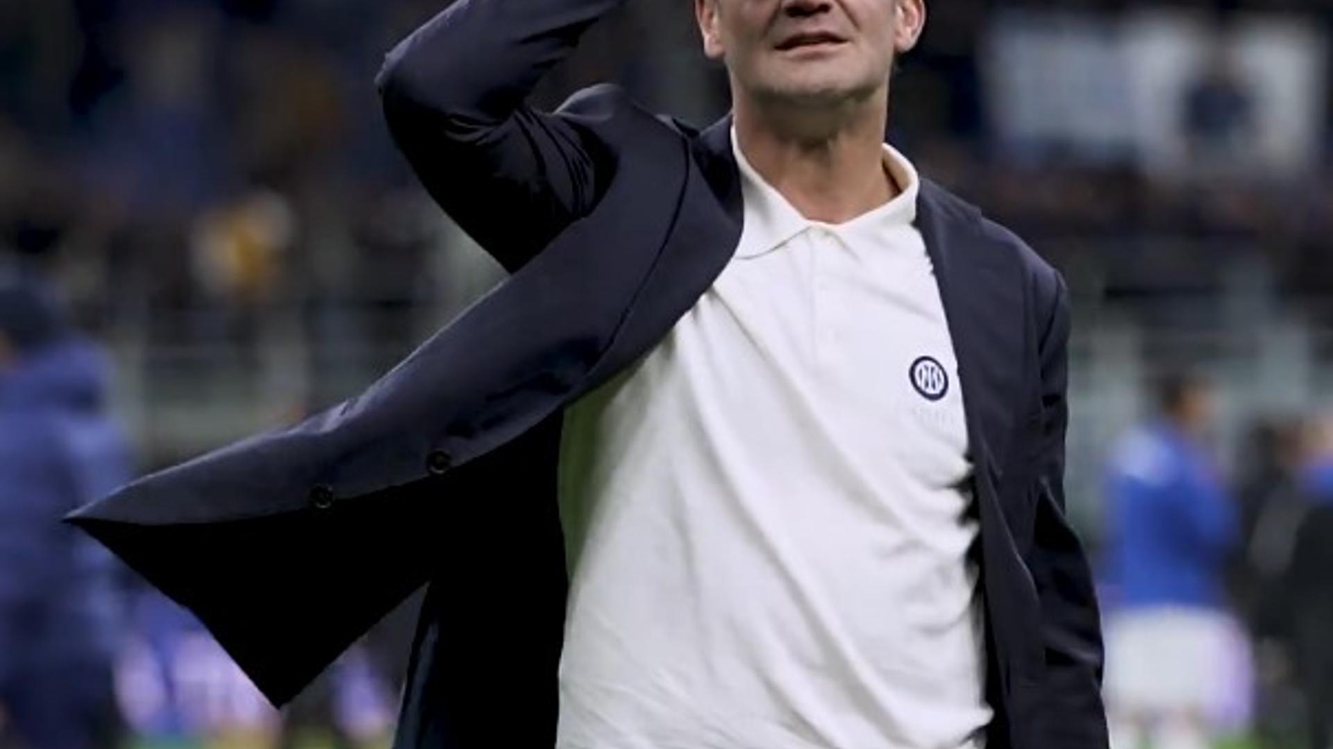 Cristi Chivu pe marginea terenului Giuseppe Meazza, conducând Inter Serie A spre titlu fotbal în sezonul 2025-2026. | sursa foto: Gazeta Sporturilor