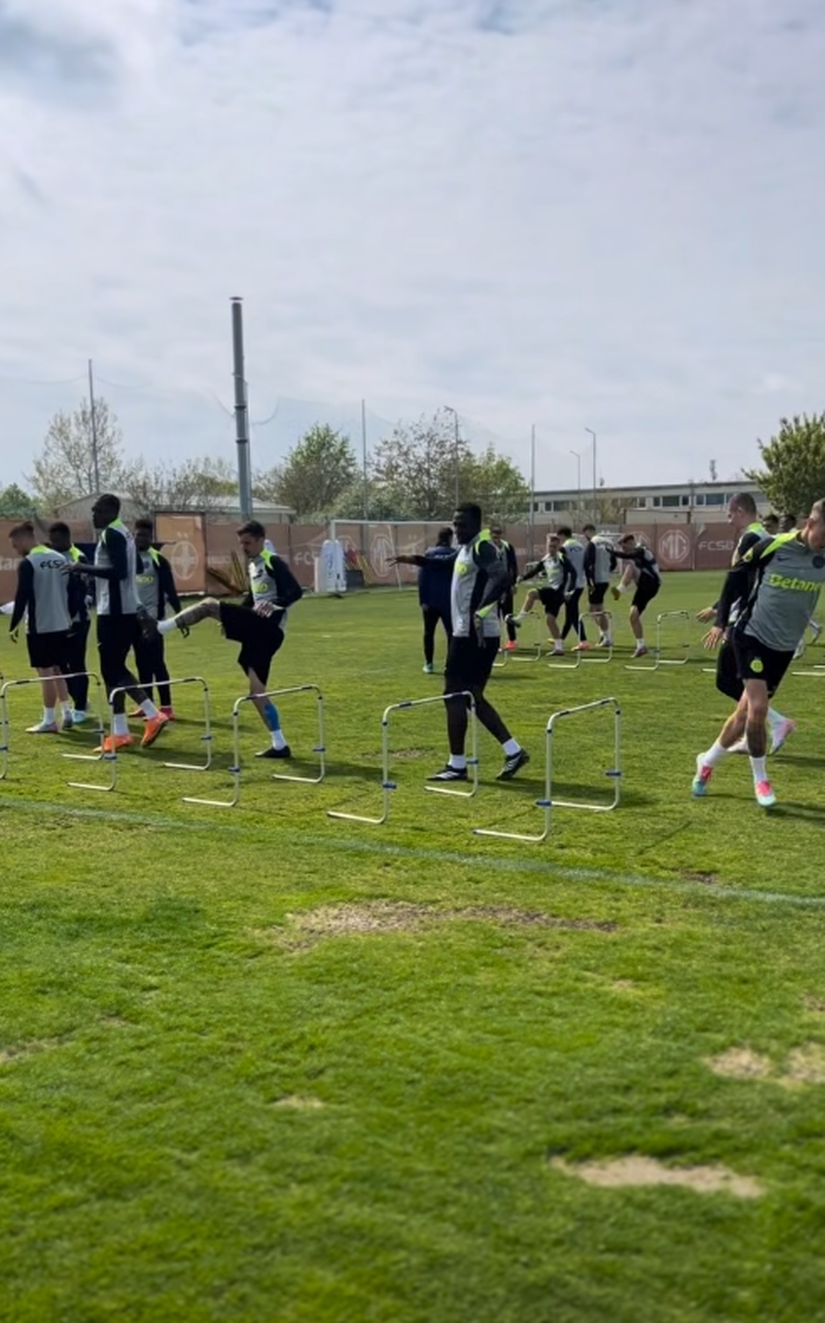 Primul antrenament după plecarea lui Mirel Rădoi de la FCSB