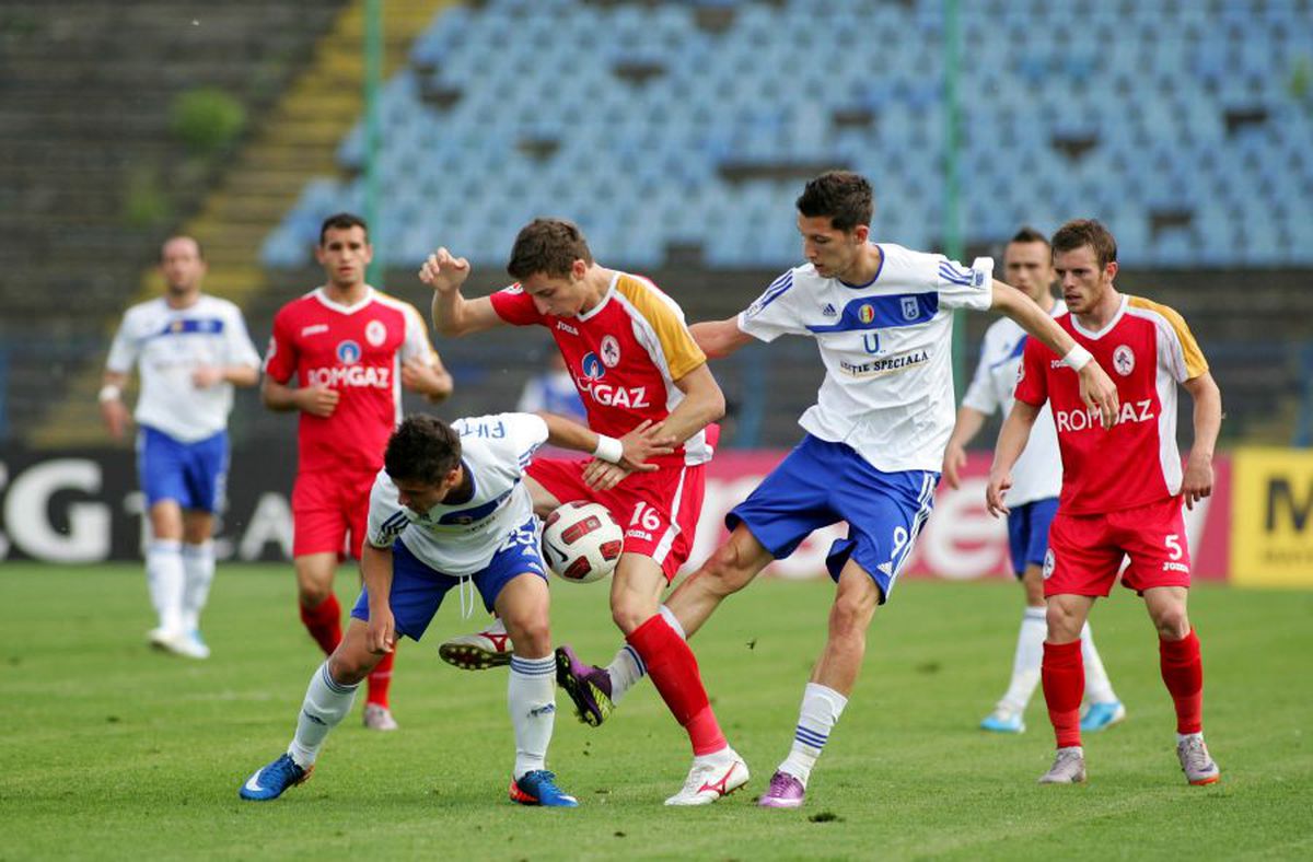 EXCLUSIV Întâmplare memorabilă din India, povestită la GSP Live de un fotbalist român: „Am văzut o maimuță la geam, credeam că e de pluș” :)