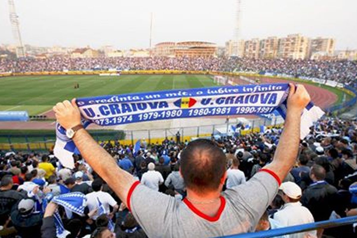 EXCLUSIV Un fost fotbalist de la Craiova intervine categoric în scandalul FCU - CSU: „Ai cui sunt acei 25.000 de suporteri care aplaudau și aveau orgasm?”