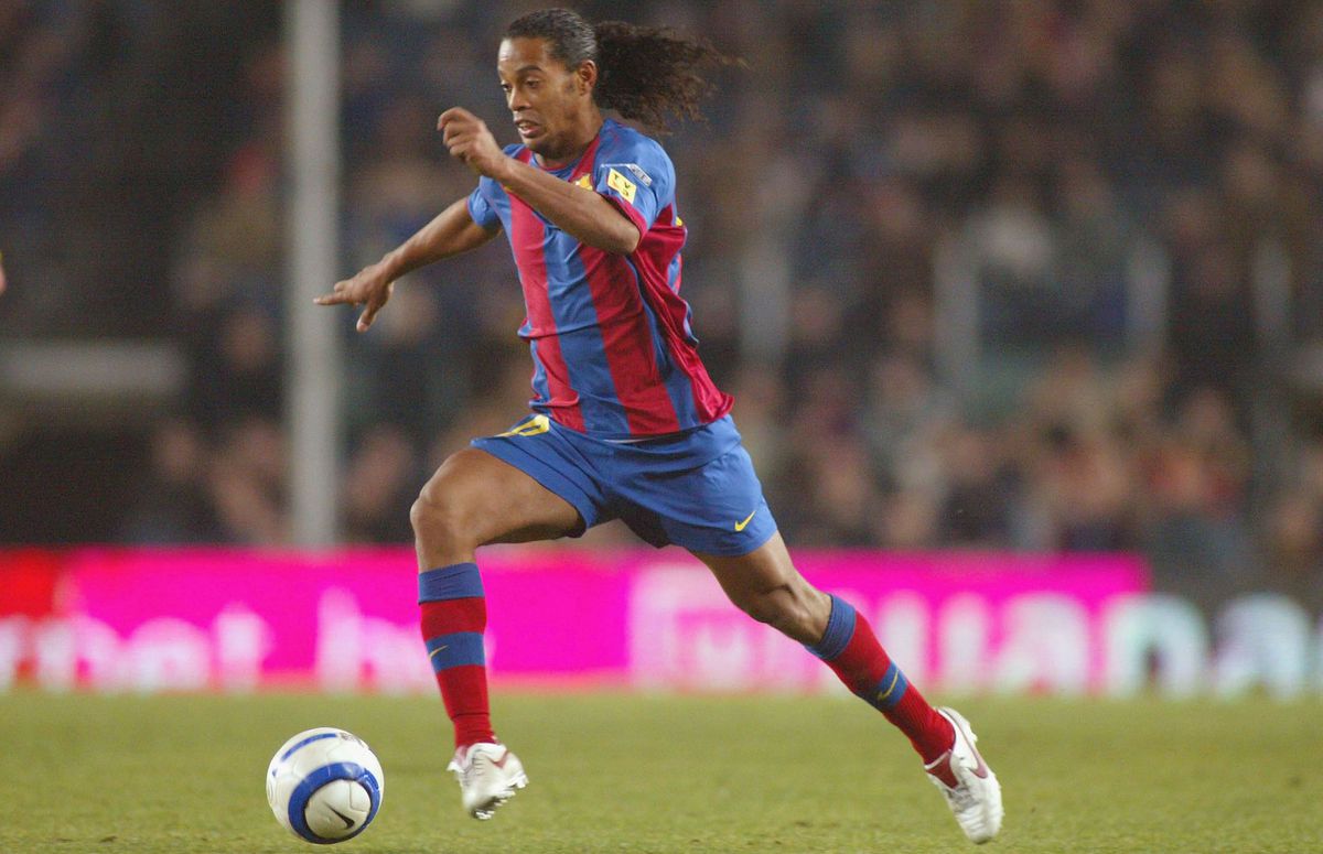 Totul despre Xavi » Cum a schimbat fotbalul micul artist al Barcelonei, considerat cel mai bun fotbalist spaniol din istorie