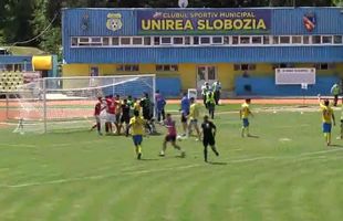 Unirea Slobozia - Comuna Recea 3-0 » Știm ultima retrogradată din Liga 2! „Remontada” cu scandal la primul meci cu spectatori al anului din România