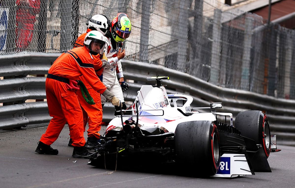 Mick, fiul lui Michael Schumacher, și-a făcut praf mașina la Monaco » N-a mai luat startul în calificări