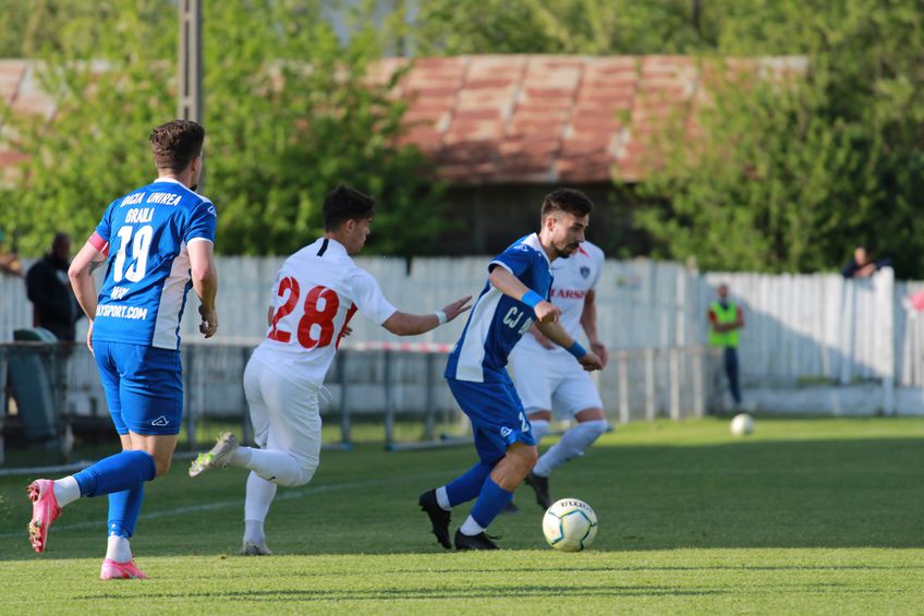 Oțelul Galați și Dacia Unirea Brăila au terminat la egalitate, 1-1, în turul finalei barajului de promovare în Liga 2.
