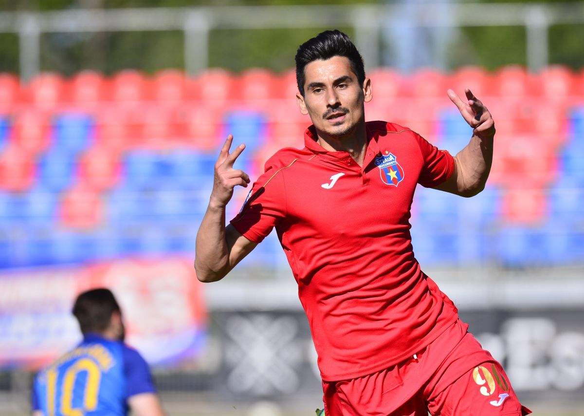 CSA Steaua - Afumați 2-0. Ilie Dumitrescu, impresionat de ostilitățile din Ghencea: „Un sentiment extraordinar! E ceva special”