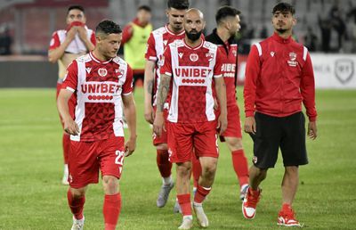 Un fost antrenor al „câinilor” e categoric după barajul cu U Cluj: „Dinamo nu a arătat ca o echipă de Liga 1!”