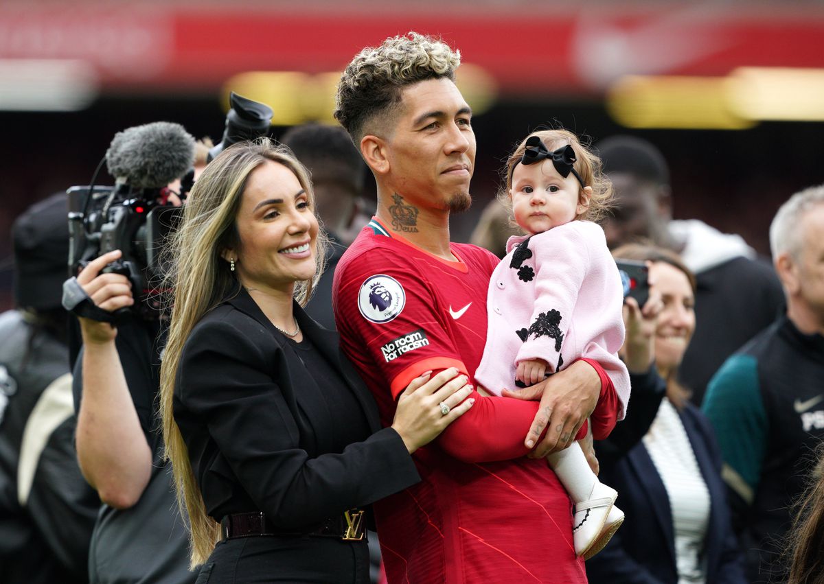 Despărțire emoționantă pe Anfield, imediat după pierderea titlului: „Fără tine, fotbalul nu înseamnă nimic!”