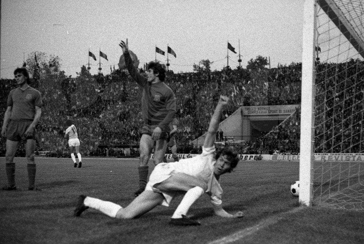 Retro Florea Dumitrache