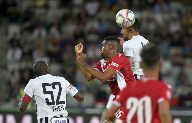 Uhrin, arătat cu degetul după înfrângerea lui Dinamo: „Nu a adus nicio schimbare”