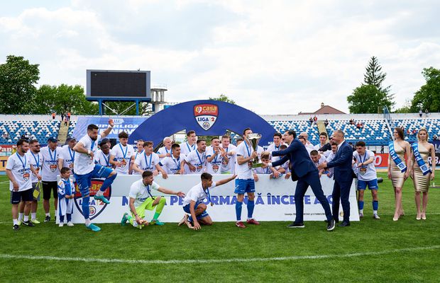 Răzvan Burleanu, huiduit la Iași! Nu a scăpat nici primarul orașului: „Vrem stadion!”