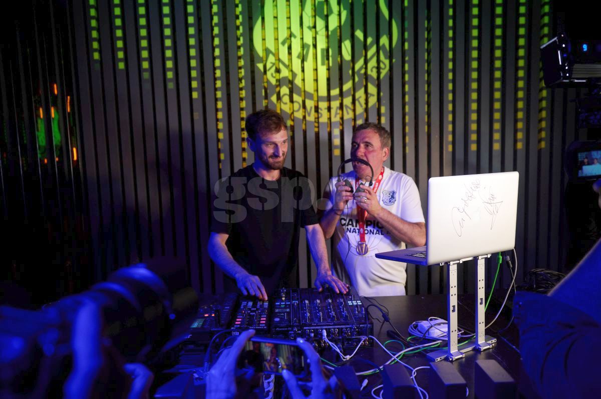 Titlul se câștigă cu decalog și amenzi » Iată regulamentul intern impus de Hagi la Farul! Cât costă o înjurătură și fiecare kilogram în surplus