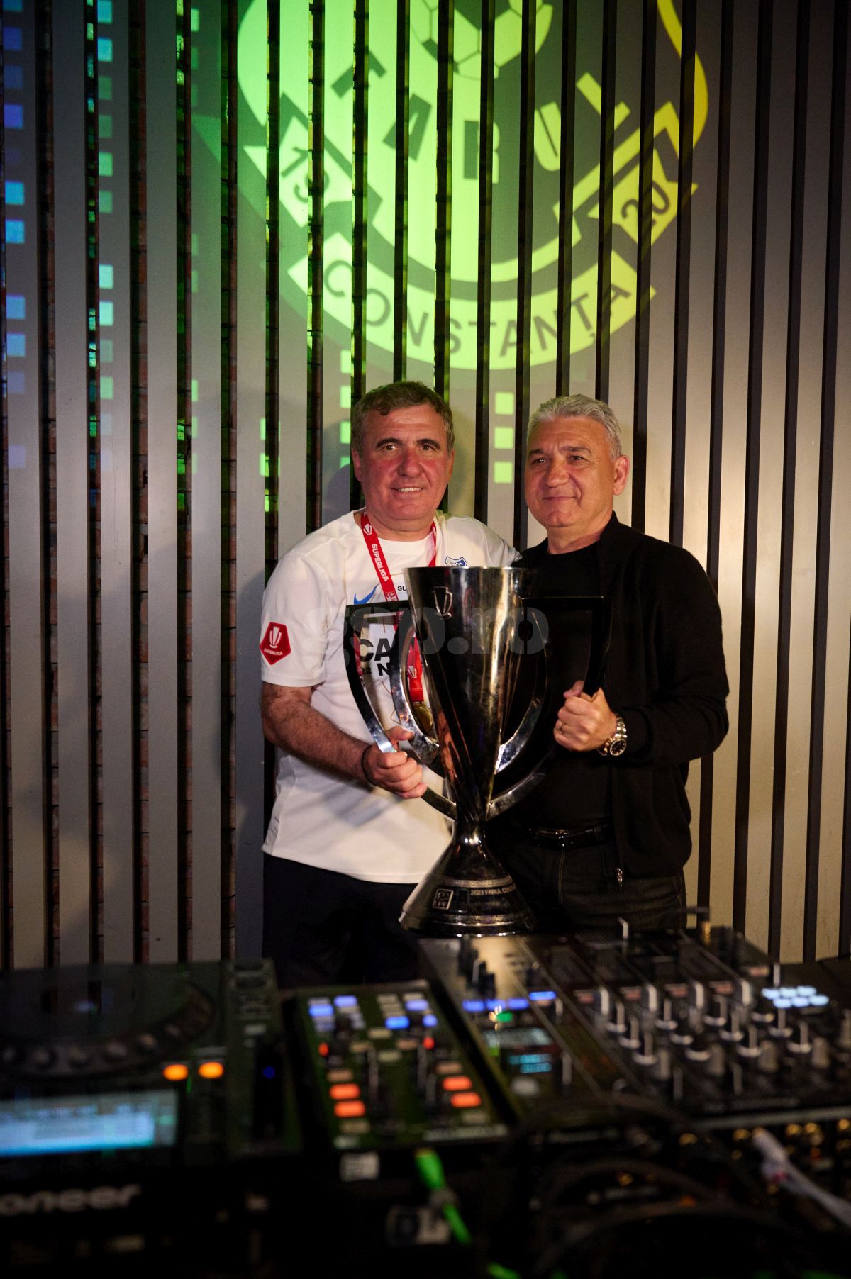 Stere Halep - Gică Hagi și titlul de campioană câștigat de Farul Constanța