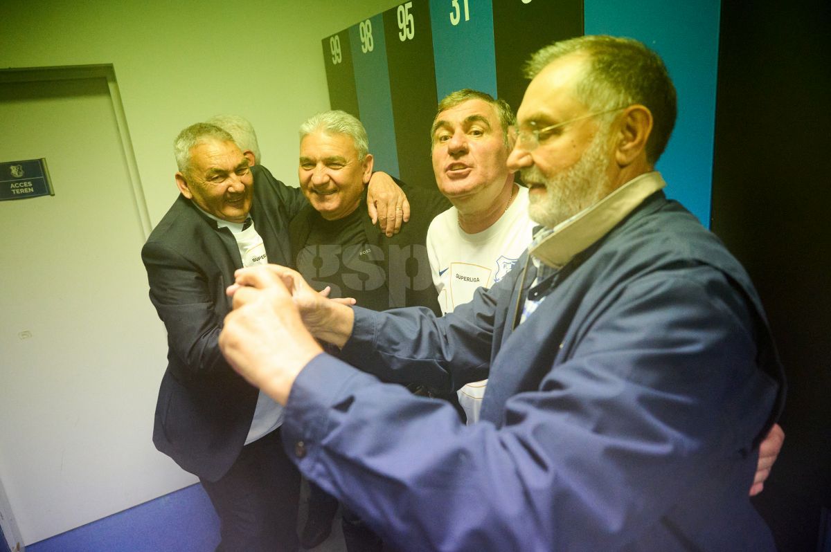 „Campionii s-au născut la Constanța!”  » Stere Halep a intrat pe teren după victoria Farului cu FCSB, apoi a făcut show la petrecerea campionilor