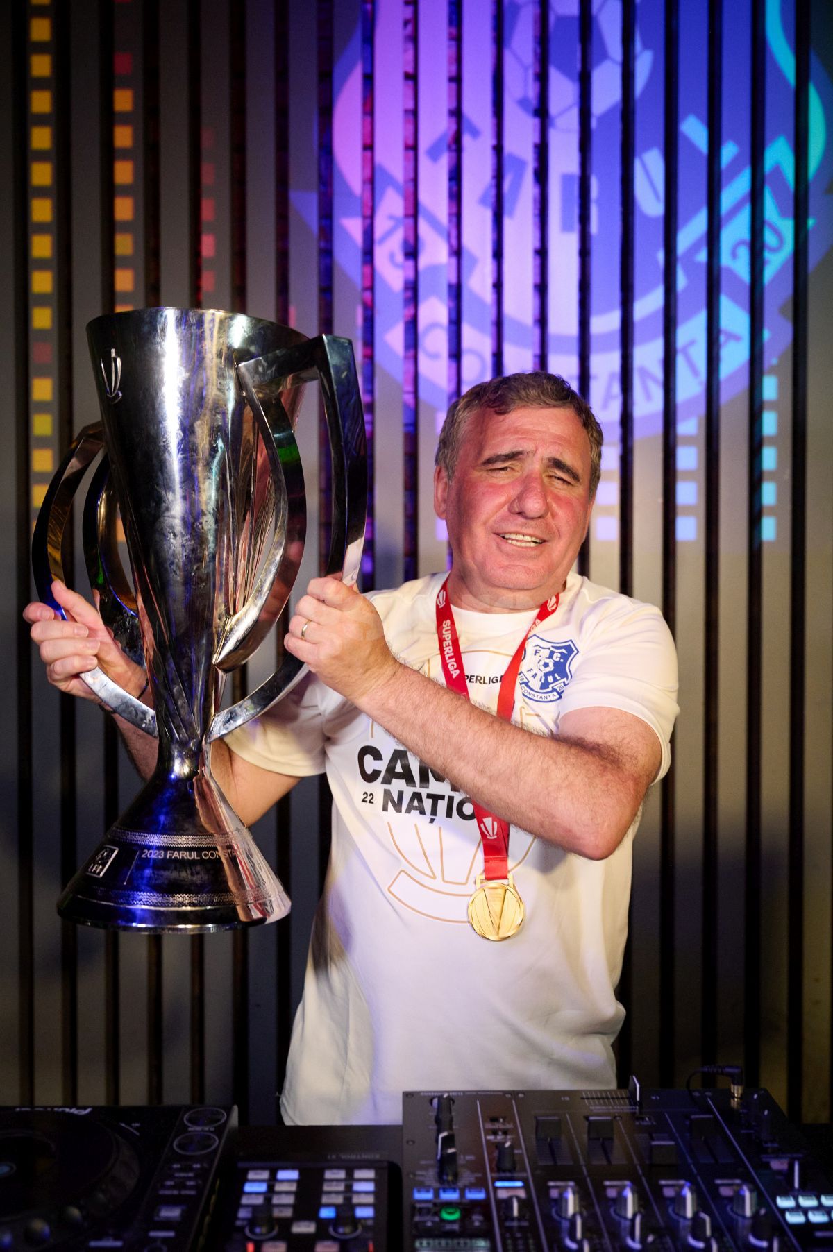 Gică Hagi, așa cum nu l-ai mai văzut din '89!