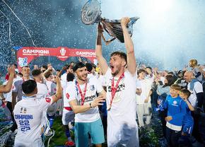 Doar două cluburi din SuperLigă au felicitat-o pe Farul pentru titlu