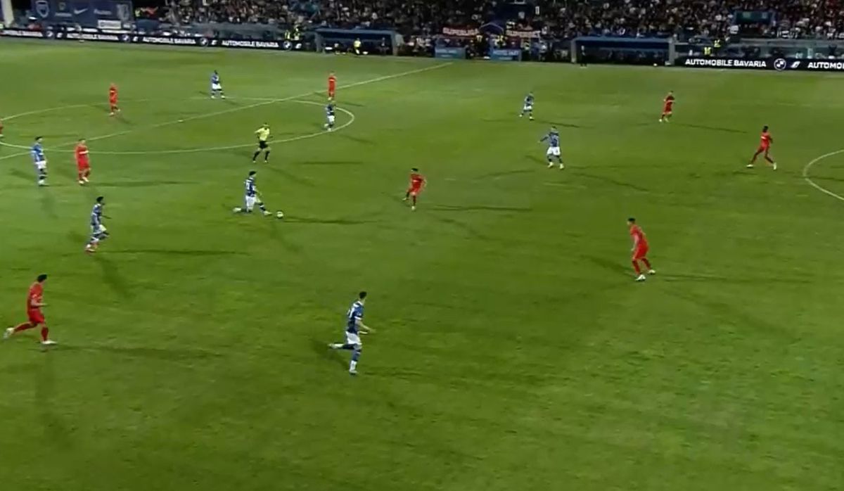 Cadru cu cadru! Cum arată seria de GAFE la golul decisiv din Farul - FCSB: unde se uita Florinel Coman?