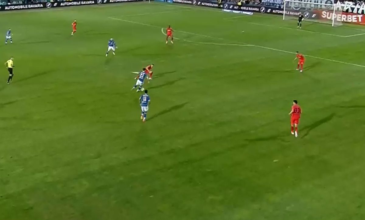 Cadru cu cadru! Cum arată seria de GAFE la golul decisiv din Farul - FCSB: unde se uita Florinel Coman?