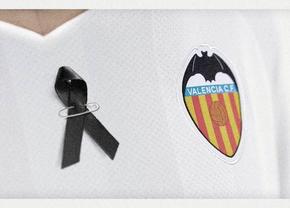Tragedie în timpul meciului Valencia - Real Madrid » Un suporter al „liliecilor” a murit, după ce a suferit un AVC în tribunele arenei Mestalla