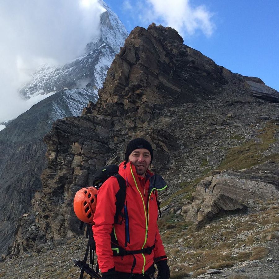 Alpinistul român Gabriel Țabără a murit pe Everest » „S-au dus în corturile lor și nu s-a mai trezit”