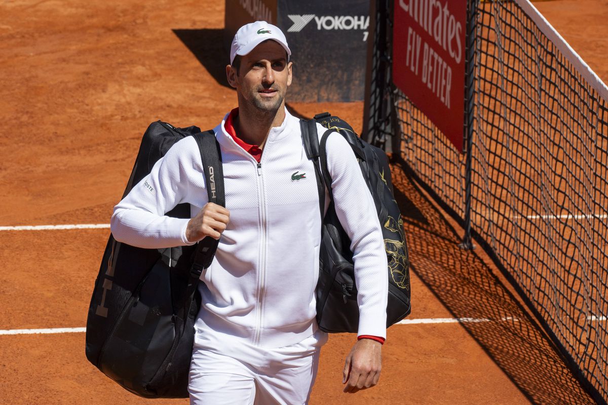 Novak Djokovic, copilul simplu din Belgrad » Imagini UNICE, nemaivăzute, publicate de fostul său coleg de bancă: „De ce venea cu bomboane în fiecare luni”