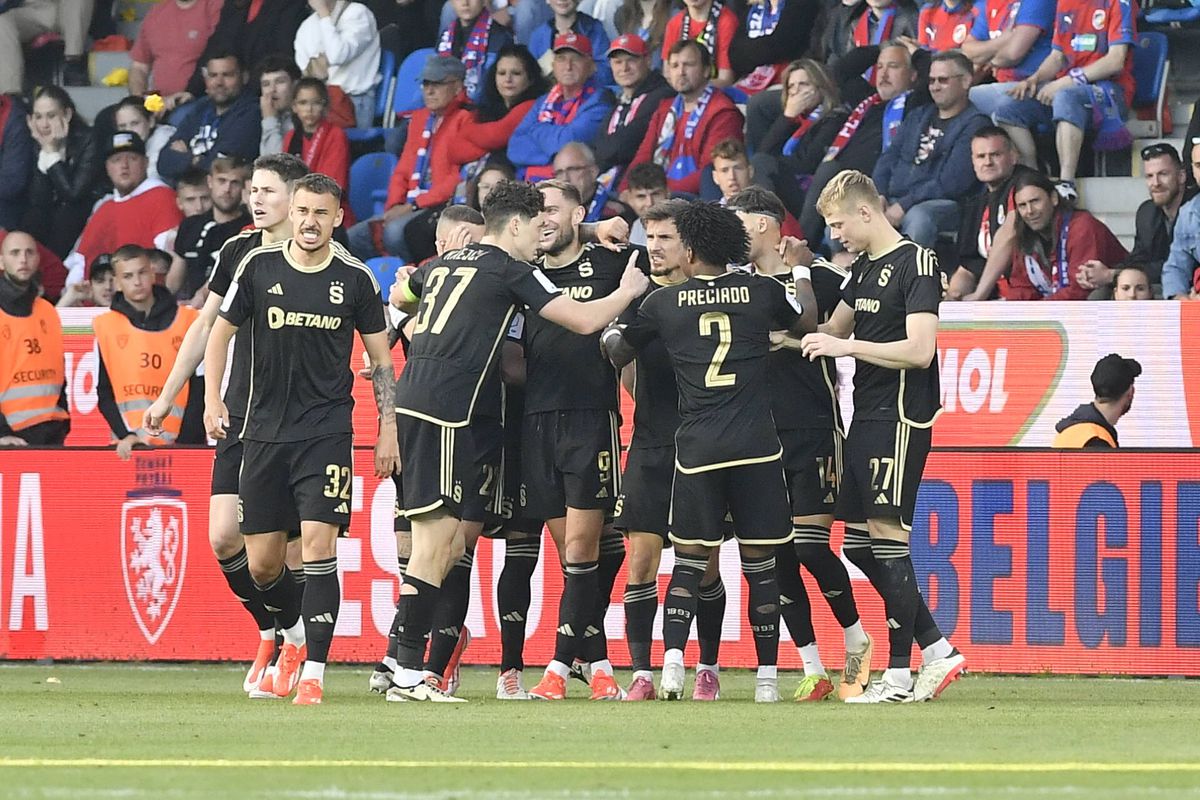 Incidente ȘOCANTE în Cehia » Haos după ultimul fluier al finalei Cupei