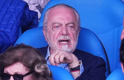 Președintele De Laurentiis atacă FIFA: „Eu îi plătesc și ei vin rupți! Compensații obligatorii și mercato special”