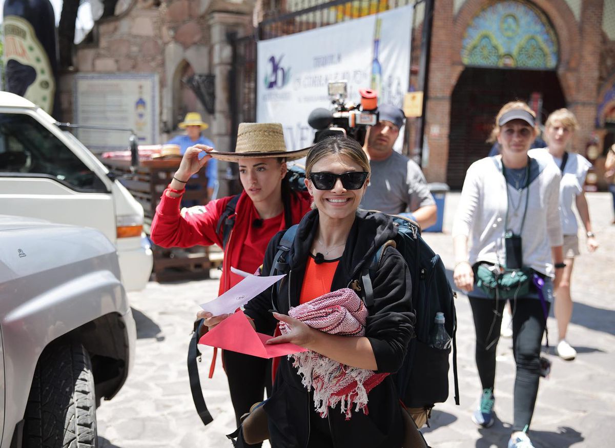 Sportiva română a ajuns în Zanzibar și a trăit un coșmar: „Apă deloc, fără ușă la baie, furnici peste tot. Mi-a «dispărut» și costumul de baie!”