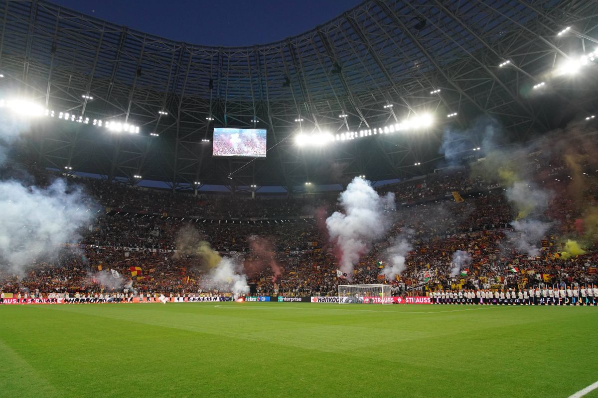 Budapest sau Bucharest? Sigur n-ați greșit?  » UEFA a anunțat orașele următoarelor două finale Champions League și Europa League