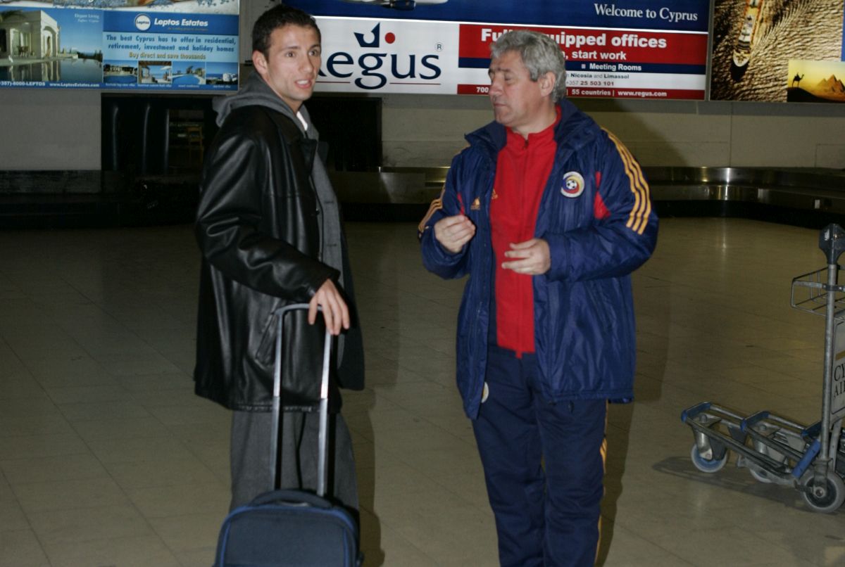 Victor „Tetea” Hexan - imagini din cariera fostului maseur al echipei naționale