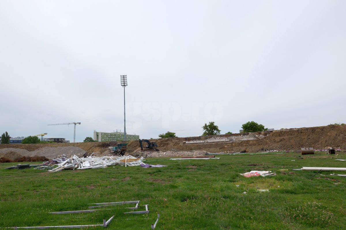 Vizită GSP pe șantierul de pe „Dan Păltinișanu” » Printre ruinele de pe „Monumentalul” violet: așa arată azi arena lui Poli Timișoara