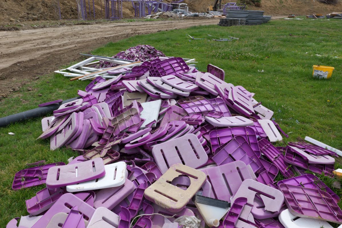 Vizită GSP pe șantierul de pe „Dan Păltinișanu” » Printre ruinele de pe „Monumentalul” violet: așa arată azi arena lui Poli Timișoara