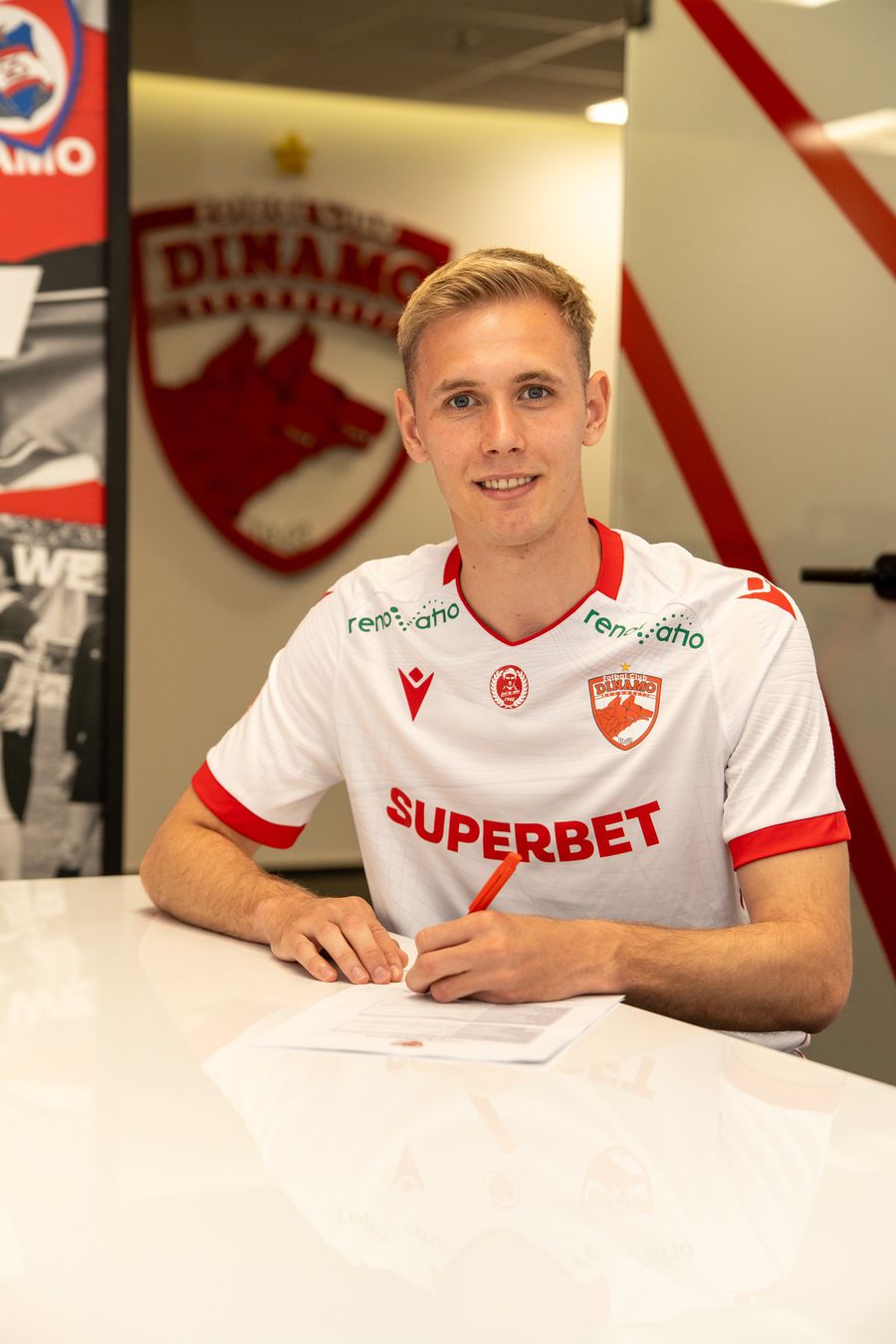 Cristian Mihai / foto: Facebook Dinamo a prezentat oficial primul transfer pentru sezonul viitor