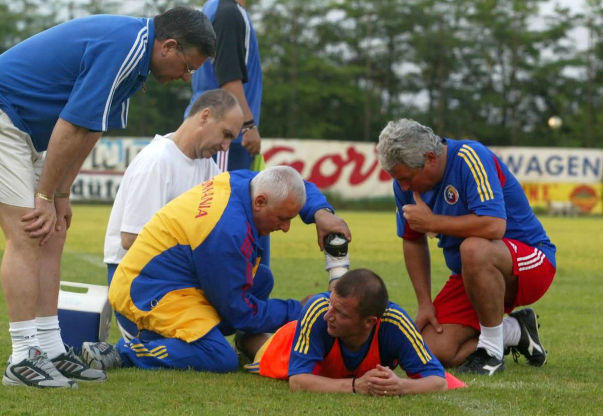 „Am stat 125 de zile la Cristi Chivu în casă. Seara, la 22:00, mă suna și îmi spunea: «Tete, urcă în avion, că m-a mușcat buldogul!»”