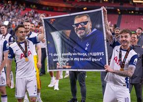 Până și Tottenham a trecut la meme! Cele mai tari glume după finala Europa League