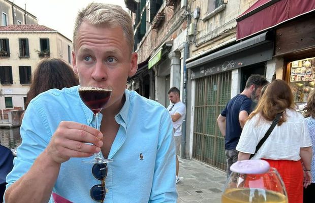 Finlandezul de la Cluj Napoca face un apel după ce soția lui și-a pierdut poșeta: „Vă rog să o aduceți!”. Ce l-a impresionat la ardeleni