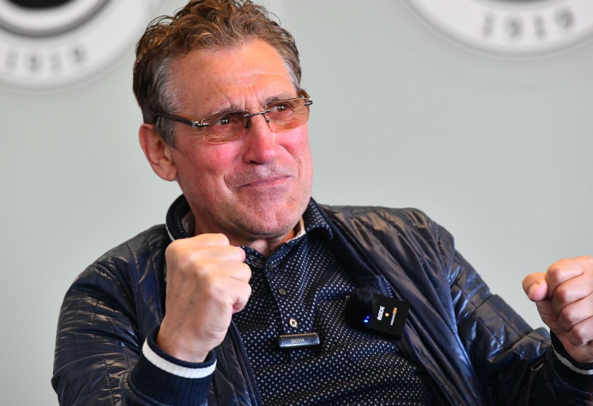 Primul om de fotbal care riscă o comparație între Cristi Chivu și Adrian Mutu: „El nu s-a expus, n-au fost beții!” » Ce-i spunea „Briliantului”: „Tu ori ești sus, ori în fundul gropii!”