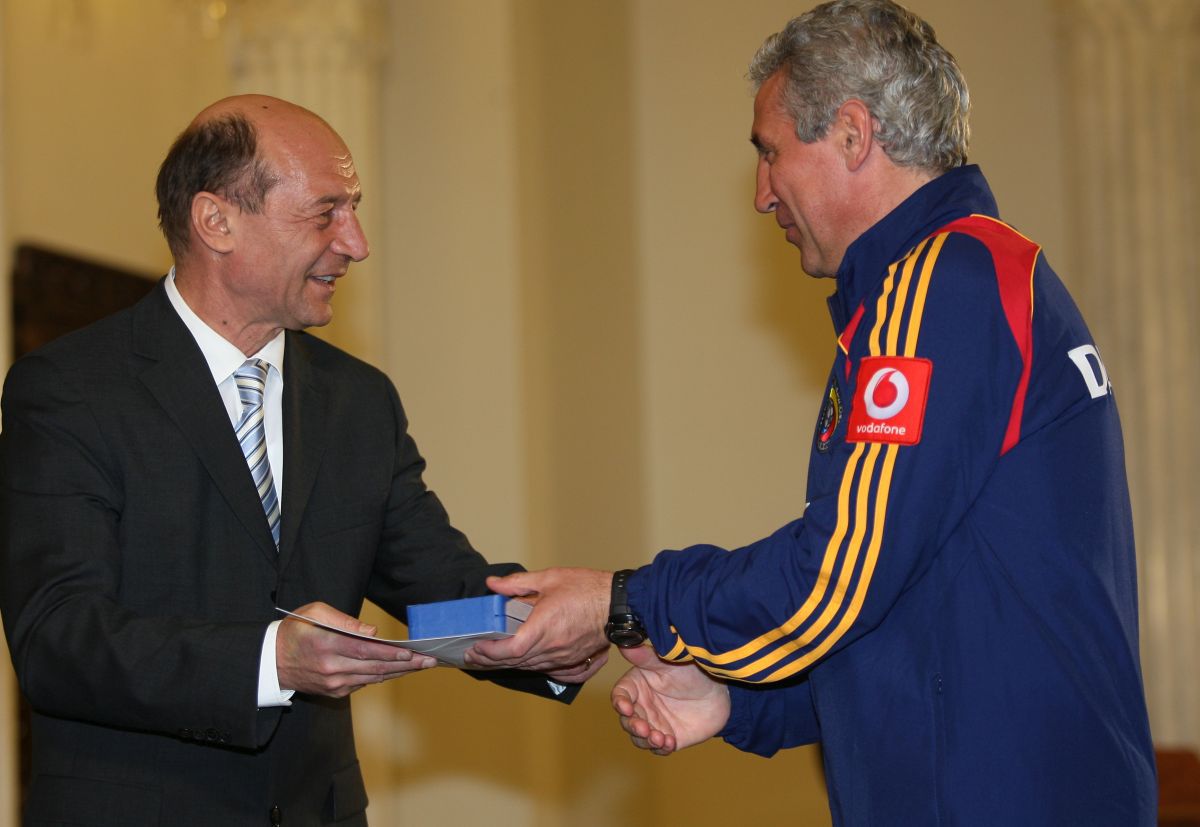 Dezvăluiri despre unul dintre „locotenenții” lui Mircea Lucescu: „Aveți de la mine suma asta, tu, tu, tu! Când a văzut nea Mircea ce mașină am...”