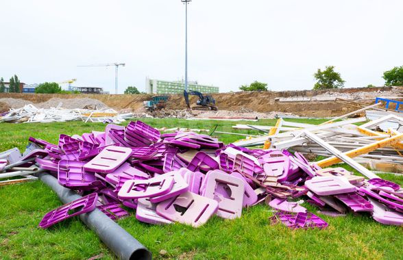 Dispare o lume! GSP a intrat pe șantierul de pe „Dan Păltinișanu” » 50 de imagini la zi cu stadionul istoric din vestul țării: „Monumentalul” e de nerecunoscut