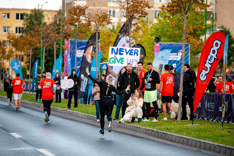 Schimbă regulile în sport! » Cum au reușit Brașovul și Clujul să atragă mii de alergători străini și locali: „Să devină o prioritate națională!”