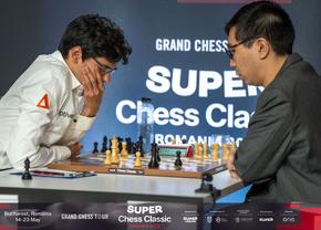 Super Chess Classic România 2026: Caruana și Sindarov răstoarnă clasamentul. Liderul Keymer, prima înfrângere
