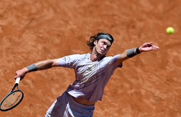 Jucătorii de top critică dur Grand Slam-urile: „Nu ne ascultă”