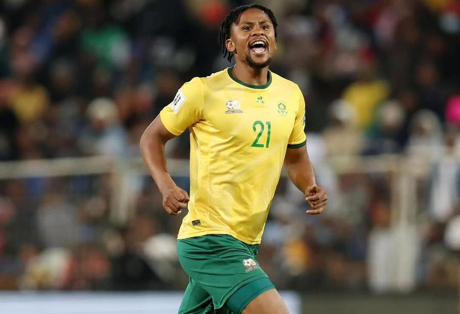Siyabonga Ngezana, în tricoul Africii de Sud / Sursă foto: Instagram După ce a ratat prezența la Mondial, Ngezana a reacționat: „De asta nu am vrut să mă operez”