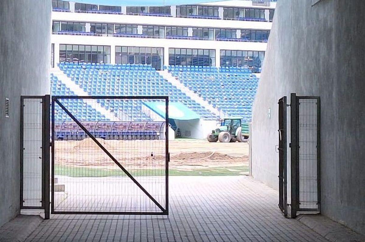 Au intrat utilajele pe stadion imediat după „finala” de titlu din Superliga » „Oblemenco” va fi modernizat