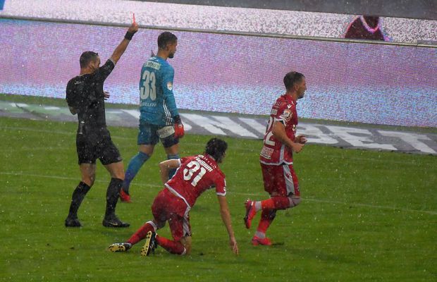 Ioanițoaia nu vede cu ochi buni viitorul apropiat al clubului Dinamo: „Roș-albii riscă să retrogradeze pentru întâia oară într-o istorie de 72 de ani!”