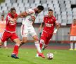 Florin Ștefan (alb) a marcat golul de 0-3 în Dinamo - Sepsi 1-3 // foto: Raed Krishan