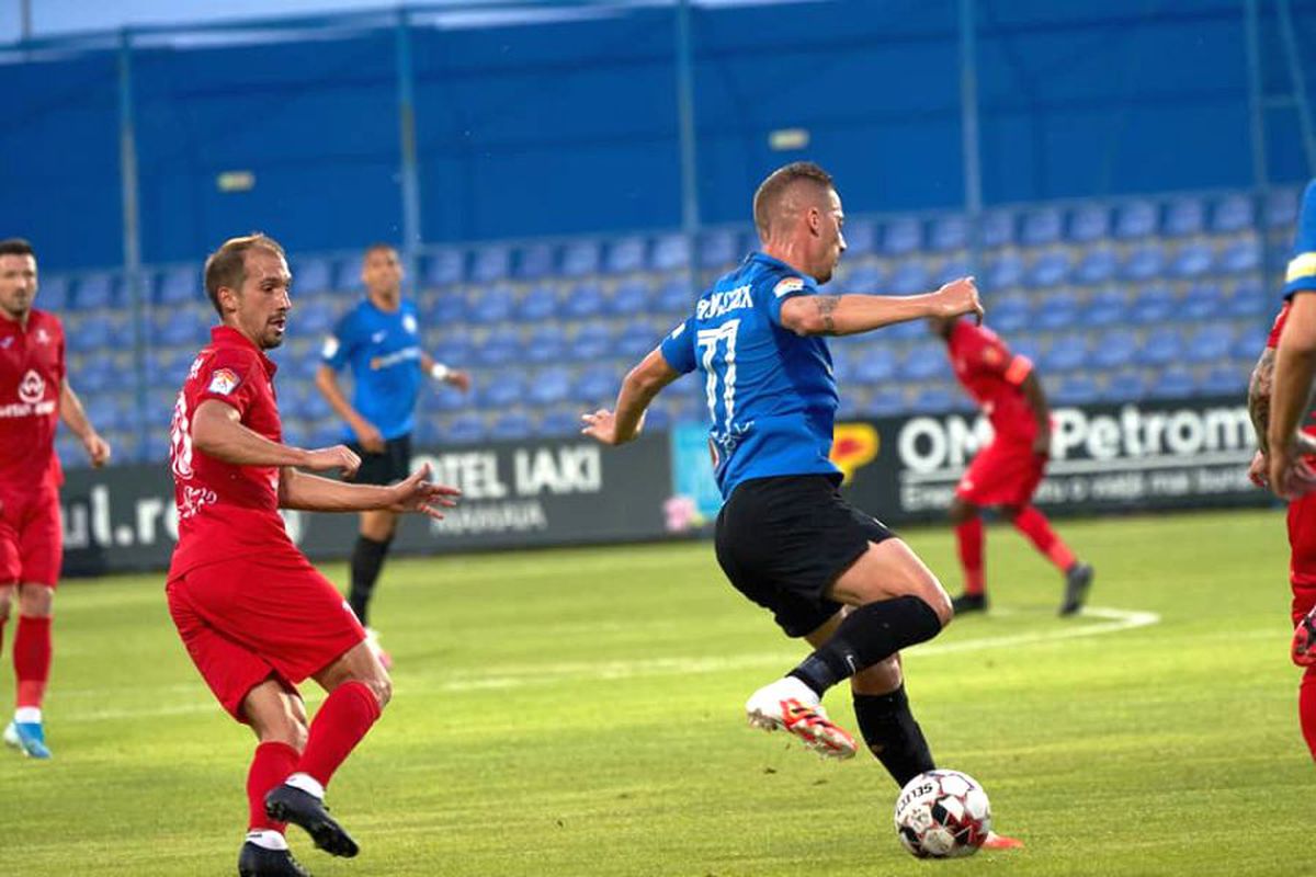 VIITORUL - HERMANNSTADT 4-1. VIDEO Tiki-taka și parodia » Trupa lui Hagi i-a stricat debutul lui Ruben Albes