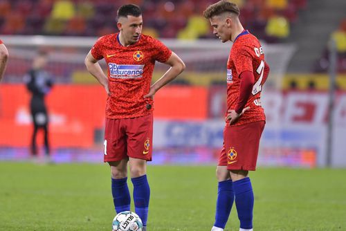 Olimpiu Moruțan și Darius Olaru se numără printre jucătorii importanți din campionat care nu se mai pliază categoriei de vârstă U21 // foto: Imago