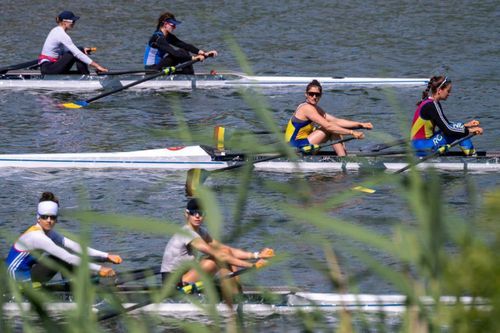Trei dintre bărcile olimpice au ieșit pe apă la Năvodari Foto Raed Krishan