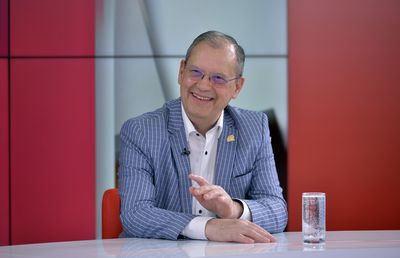 Invitat special la „Prietenii lui Ovidiu”: Dumitru Prunariu, singurul român care a ajuns în Cosmos. Miercuri, de la ora 21:00, pe GSP.ro