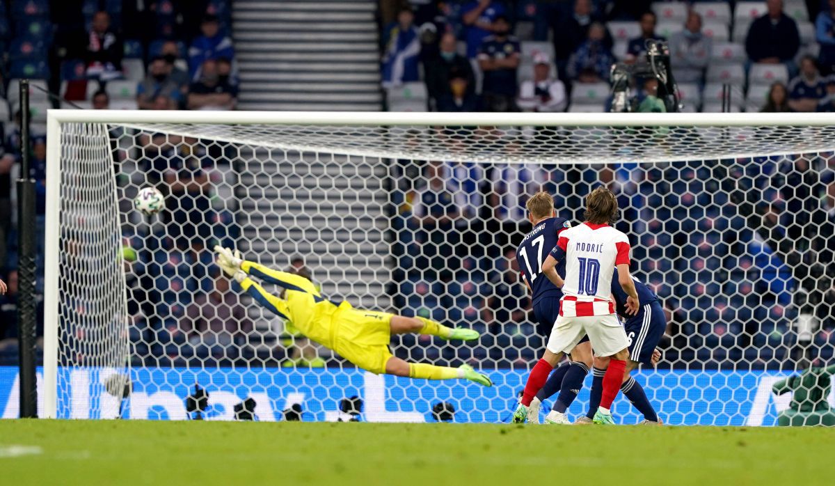 Luka Modric, execuție de generic la Euro, în stilul lui Quaresma! Recordul bifat de croat